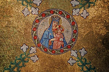 Droitwich, Kirche des Heiligen Herzens und der Heiligen Katharina: Mosaiken, 1920er Jahre
